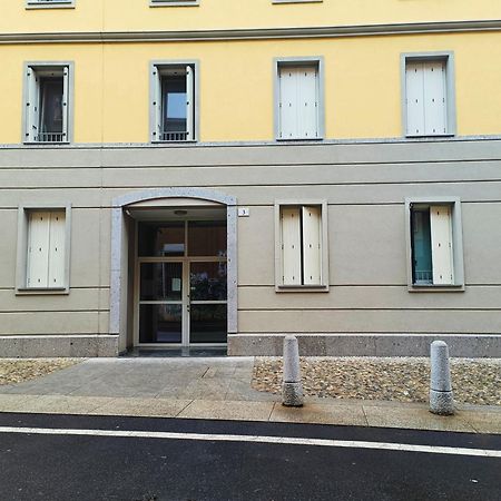 Yr Apartments Milan - Navigli Milão Exterior foto